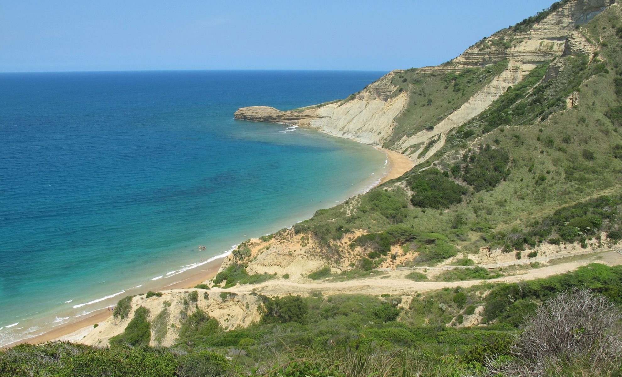 beach-485893_1920