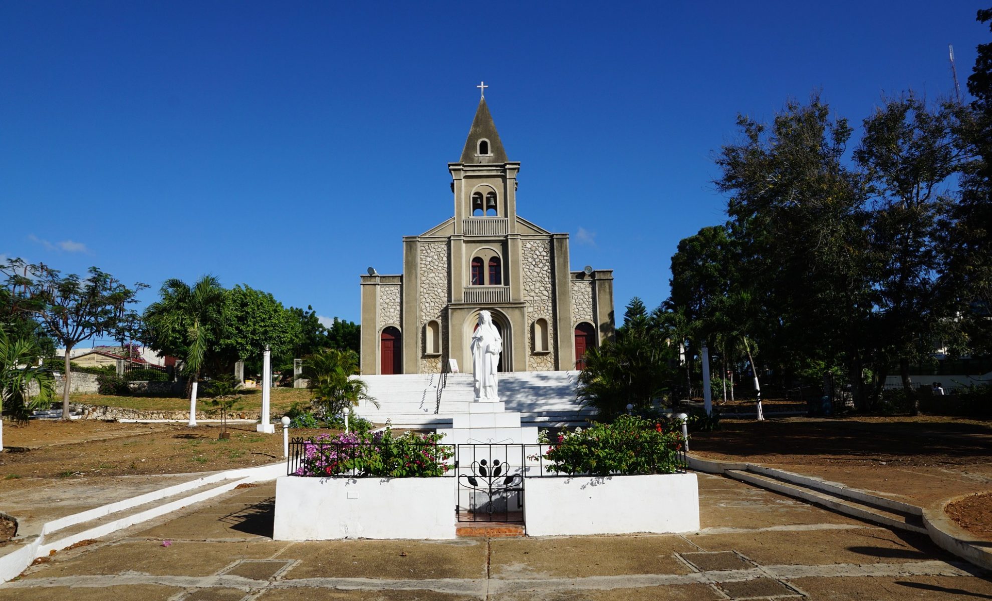 la-romana-1152982_1920